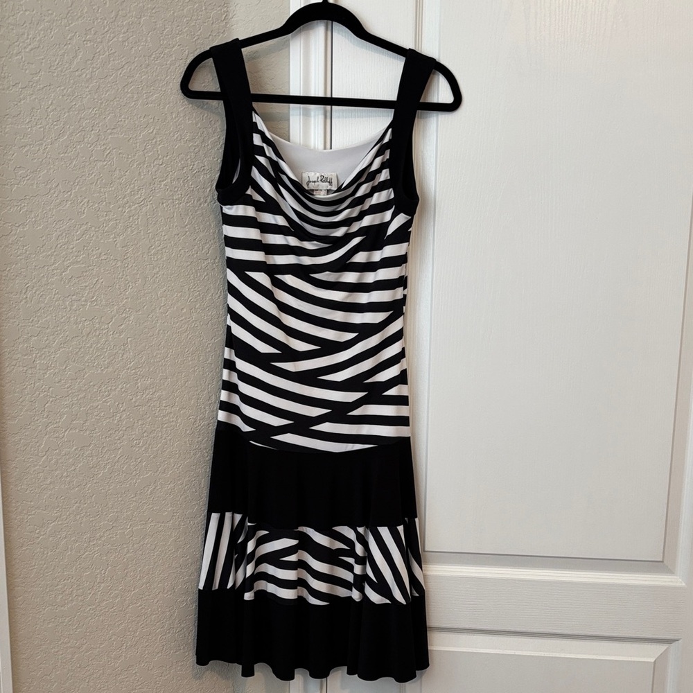 Pre-owned Joseph Ribkoff Black and White Striped Midi Dress